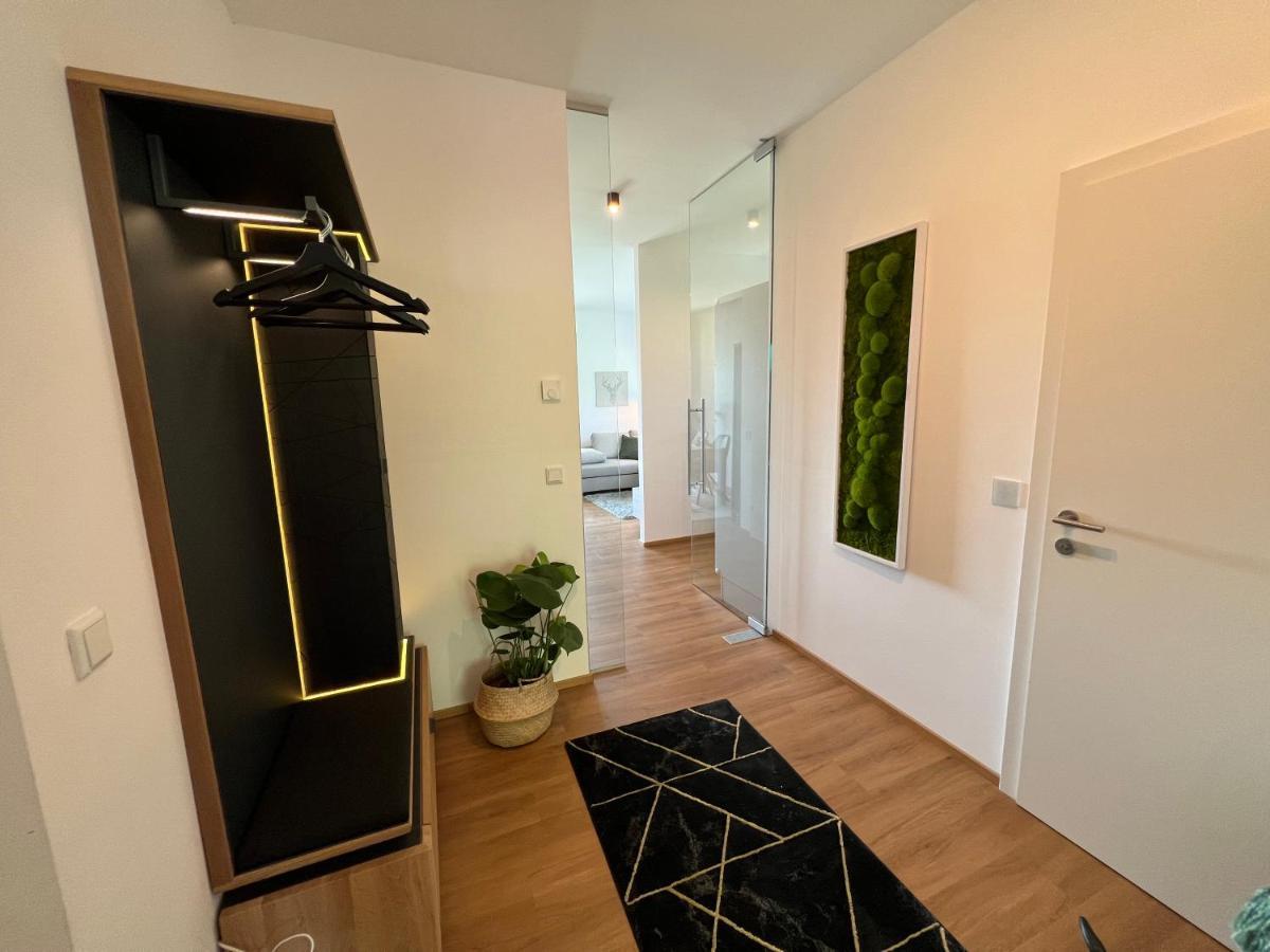 Designapartment Blue Sky -55M2-Free Parking & Wifi Štýrský Hradec Exteriér fotografie